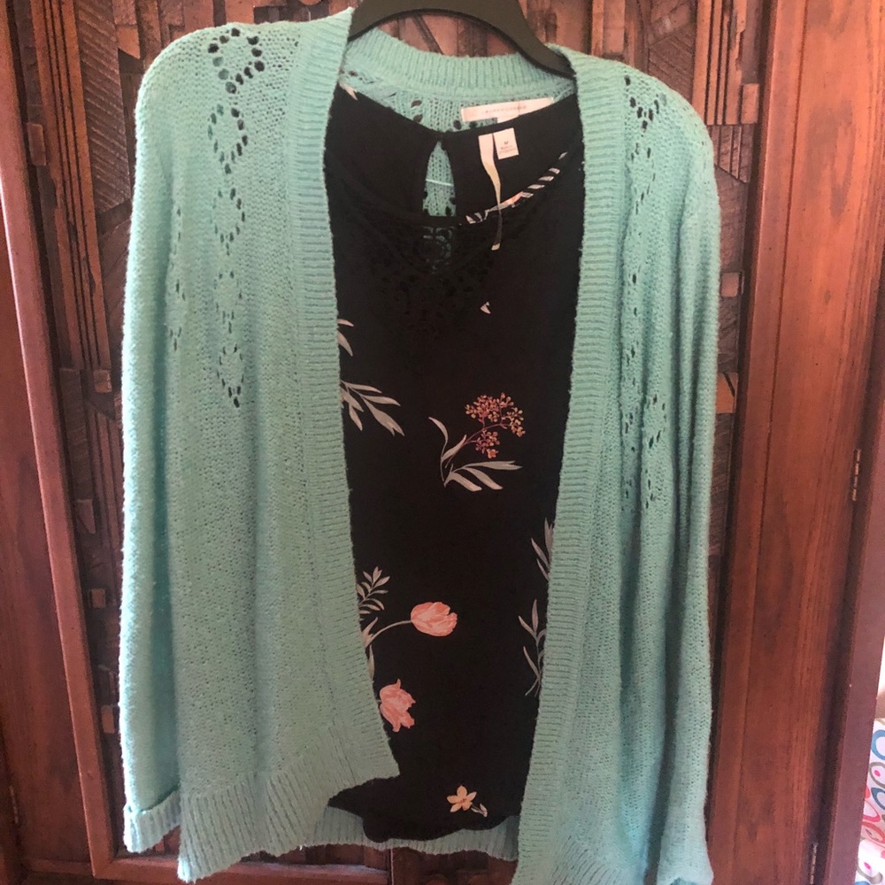 EUC Lauren Conrad Cardigan